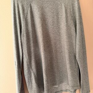 Lululemon license to train long sleeve